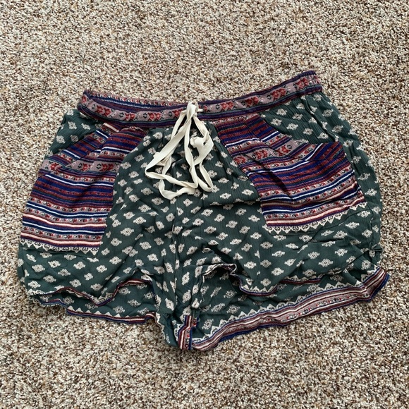 Bohemian flowy shorts *ON HOLD - Picture 2 of 3